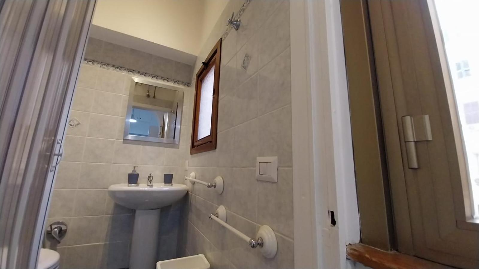 A Casa Di Nina Apartment โรม ภายนอก รูปภาพ